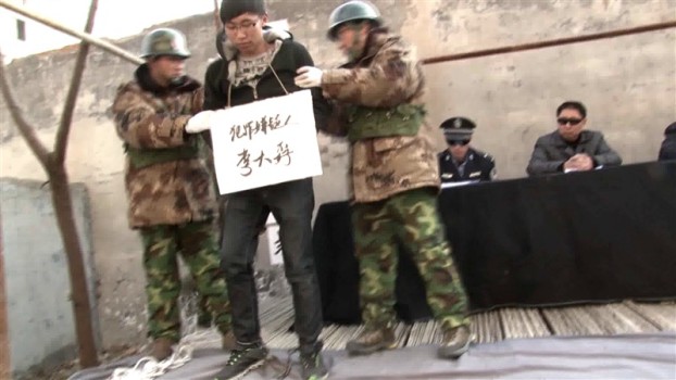 215202zj511ztv0jnetj5p.jpg